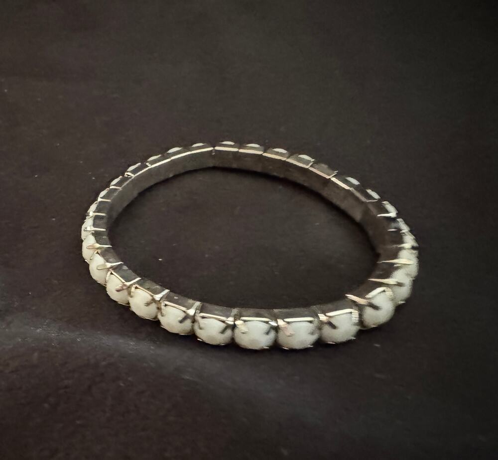 Vintage Gold Tone Faux Peal Tennis Bracelet 7.5” Slim  B054